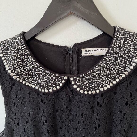 Clockhouse Elements Black Fit & Flair Eyelet Pearlized Peter Pan Collar Blouse - Picture 3 of 7